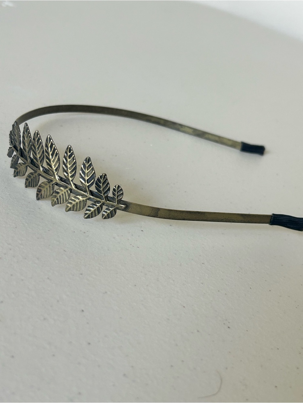 Leaf Motif Metal Headband in Antique Gold